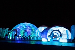 Namioty kuliste firmy Freedomes na targach Showmans Show 2011